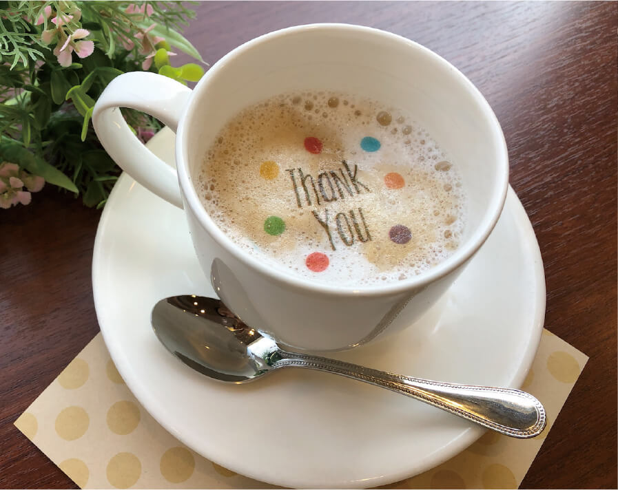 トッピングシート活用例：カフェラテ